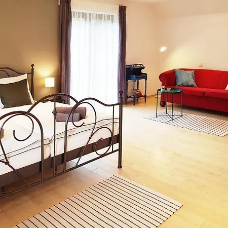 בית נופש Forest House אאכן